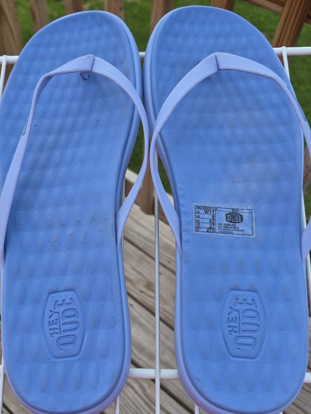 Hey Dude Womens Maui Breeze Flip Flop Sandal Size 11 Blue Contour Footbed Slides